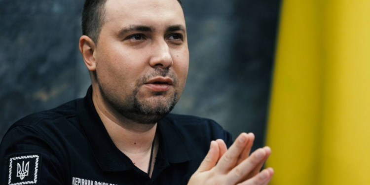 Буданов побажав українським студентам за кордоном бути розвідниками. У хорошому сенсі (ФОТО)