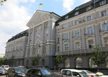 У СБУ знали про сьогоднішній удар по будівлі на Володимирській