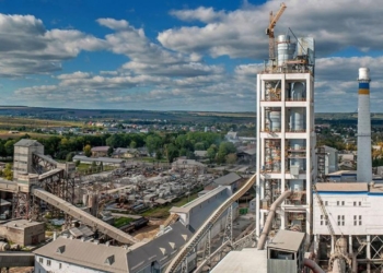 Тайваньський промисловий гігант купує найсучасніший завод з виробництва цементу в Україні