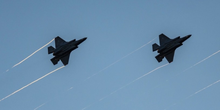 Китай краде американський винищувач F-35 “кусочками”? Як суперсекретна технологія опиняється у ворога