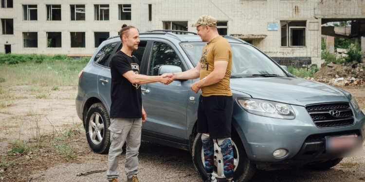 Які авто найкраще підходять для фронту — і чому цей вибір критично важливий