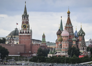 Трамп знову пропонував Зеленському зустрітися з Путіним – у Москві