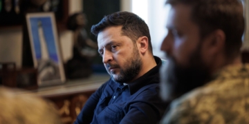 Зеленський обговорив систему протидії реактивним «шахедам» із військовими (ФОТО)