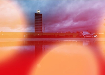 Так гасне легенда автопрому – Volkswagen оголошує критичний стан і закриває у Німеччині 4 заводи