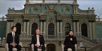 Зеленський розповів, що непублічно пообіцяли йому Кушнер і Віткофф під час візиту