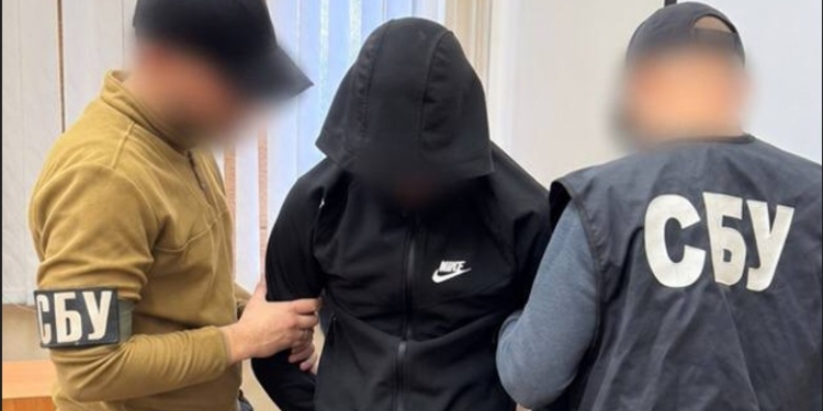 Двоє мешканців Миколаєва активували 10 Старлінків для ворога, – СБУ (ФОТО)