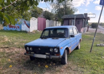 Поліцейські розшукали викрадений у Миколаєві ВАЗ і того, хто його вкрав