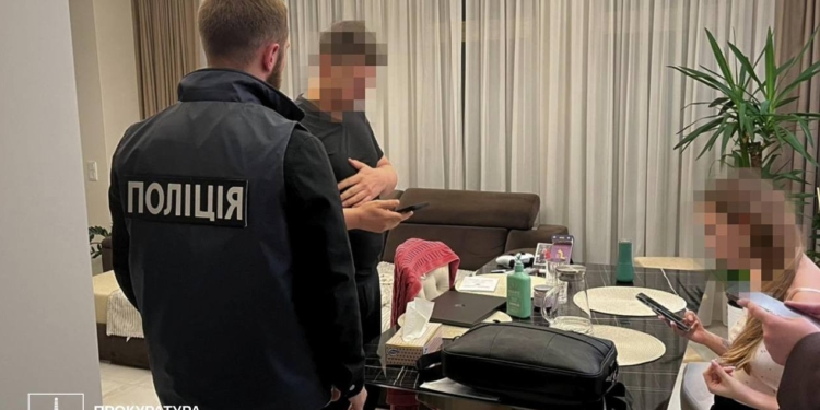 Міжнародний злочинець – у Румунії затримали українця за продаж дитячої порнографії (ФОТО)