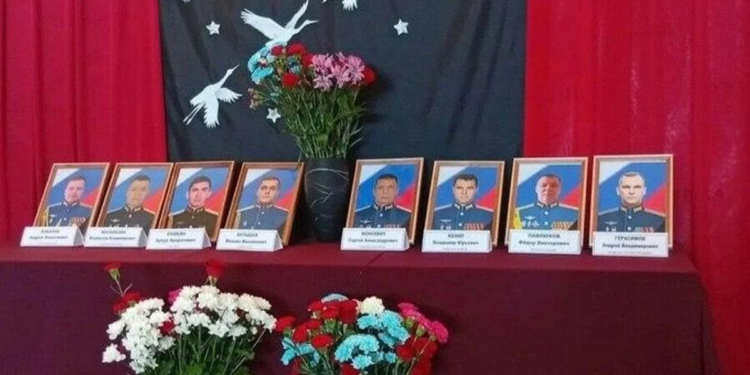 На борту стратегічного бомбардувальника Ту-95, який розбився в РФ, були офіцери, причетні до ударів по Україні
