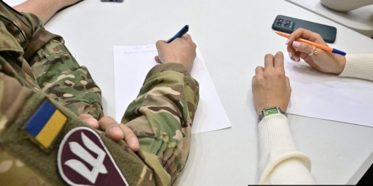 Єврокомісія закликає активніше реалізовувати спільні оборонні проєкти з Україною