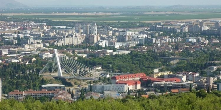 Чорногорія запроваджує візи для росіян, білорусів та турків