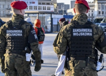 У Польщі військових жандармів отруїли невідомою речовиною, яку прислали поштою