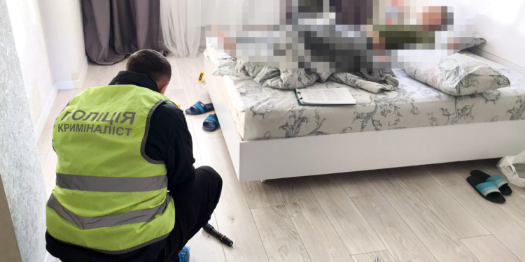 Неповнолітня з Рівного отруїла та задушила військового під відеонаглядом куратора із РФ, у якого закохалася (ФОТО)