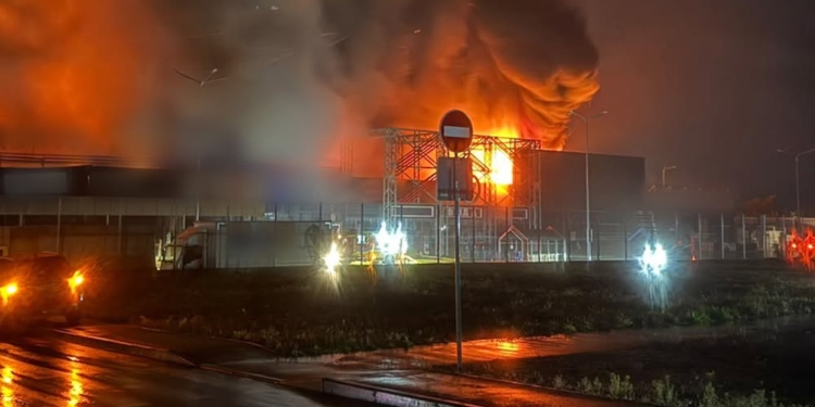 На Миколаївщині гасили 6 пожеж, серед них – “епіцентр” у Первомайську (ФОТО, ВІДЕО)
