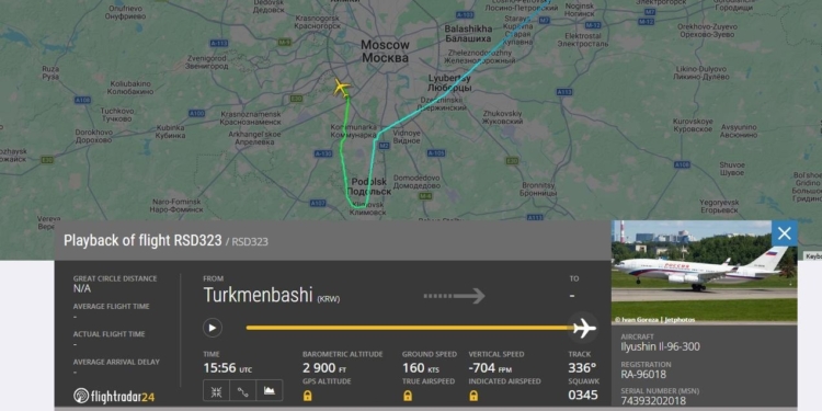 Літаки Путіна не могли сісти в аеропортах Москви через дронову атаку