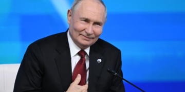 Путін запропонував Сі і Трампу зустрітися втрьох, щоб врешті віддати йому Україну