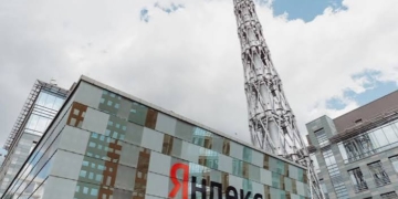 Українські дрони вивели з ладу ще один дата-центр “Яндекса” – вже другий з 5
