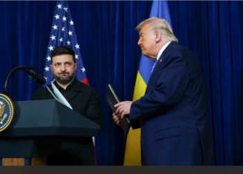Трамп, який вважає, що РФ діє адекватно”, вимагає, щоб Зеленський здав Донбас і так довів, що хоче миру